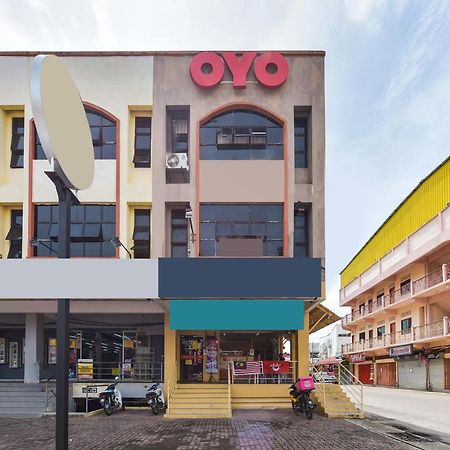 Oyo 44123 Hotel Al-Saif Kuala Kerai Екстер'єр фото