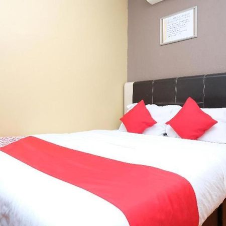 Oyo 44123 Hotel Al-Saif Kuala Kerai Екстер'єр фото