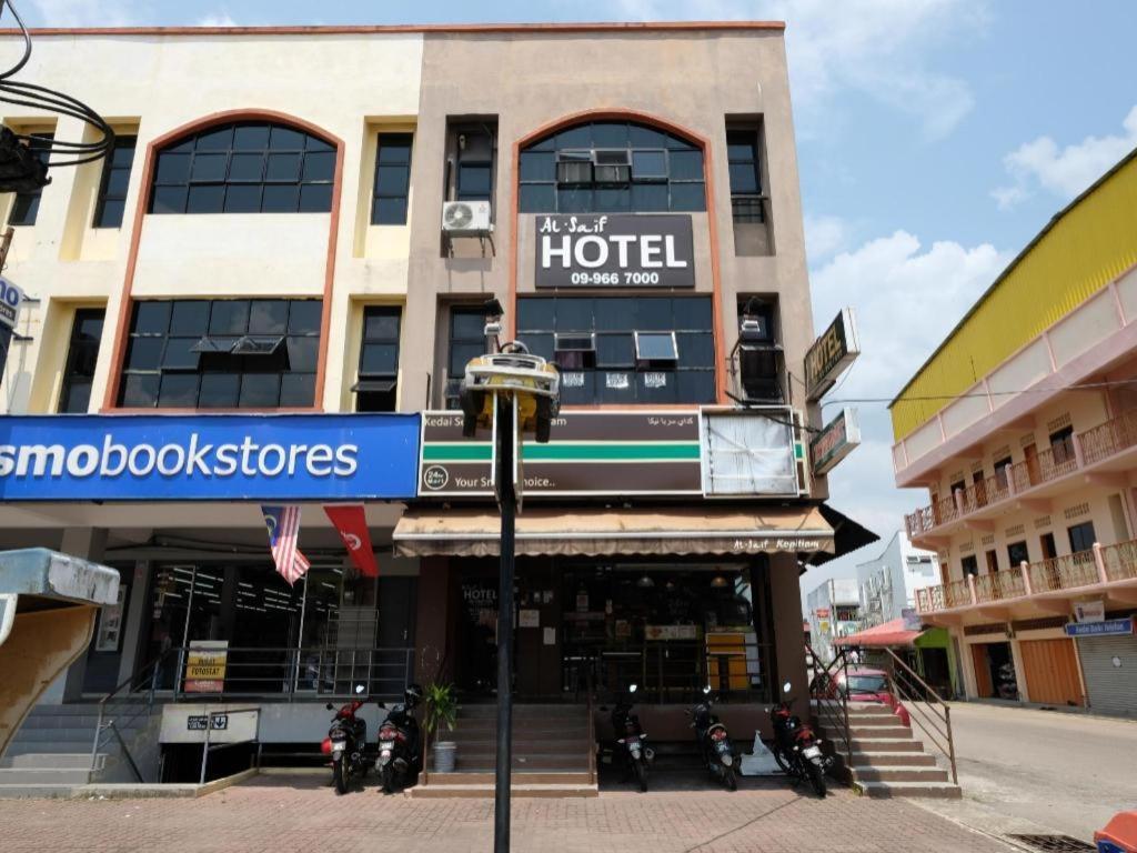 Oyo 44123 Hotel Al-Saif Kuala Kerai Екстер'єр фото