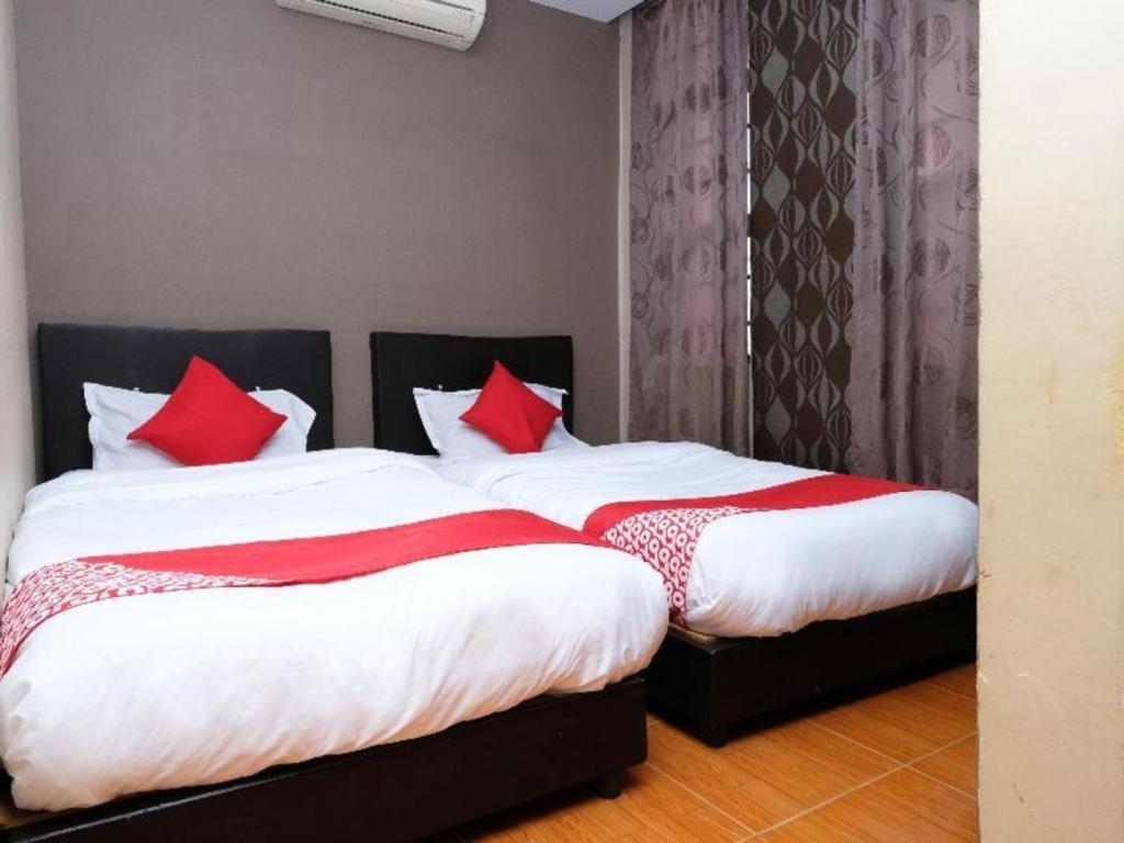 Oyo 44123 Hotel Al-Saif Kuala Kerai Екстер'єр фото