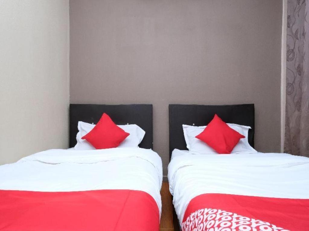 Oyo 44123 Hotel Al-Saif Kuala Kerai Екстер'єр фото