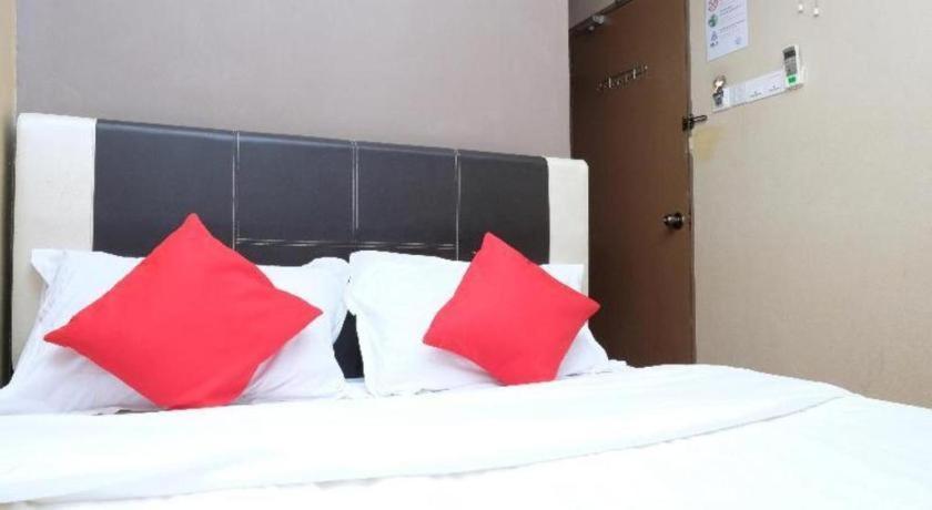 Oyo 44123 Hotel Al-Saif Kuala Kerai Екстер'єр фото