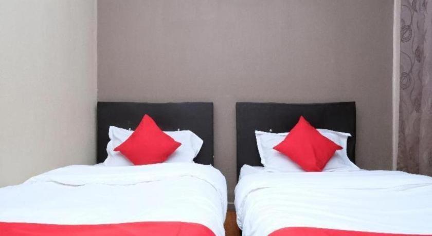 Oyo 44123 Hotel Al-Saif Kuala Kerai Екстер'єр фото
